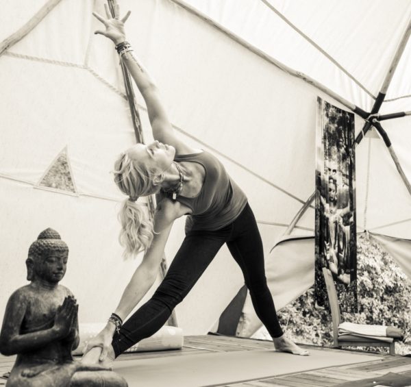 Isabelle Thill - Festival de yoga en Provence 2016 crédit photo Isabelle Nègre
