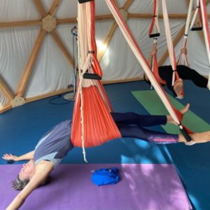 Cours de yoga aérien / Aeroyoga